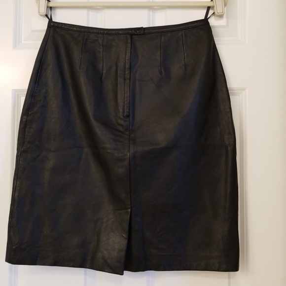 **VINTAGE LEATHER!!** - Picture 2 of 10